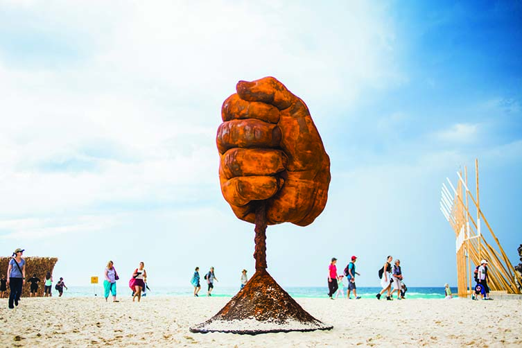 Norton Flavel, Dust, Sculpture by the Sea Bondi 2015. Photo, J. Wyld