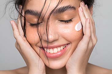 The Science Behind Azelaic Acid Cream 14%