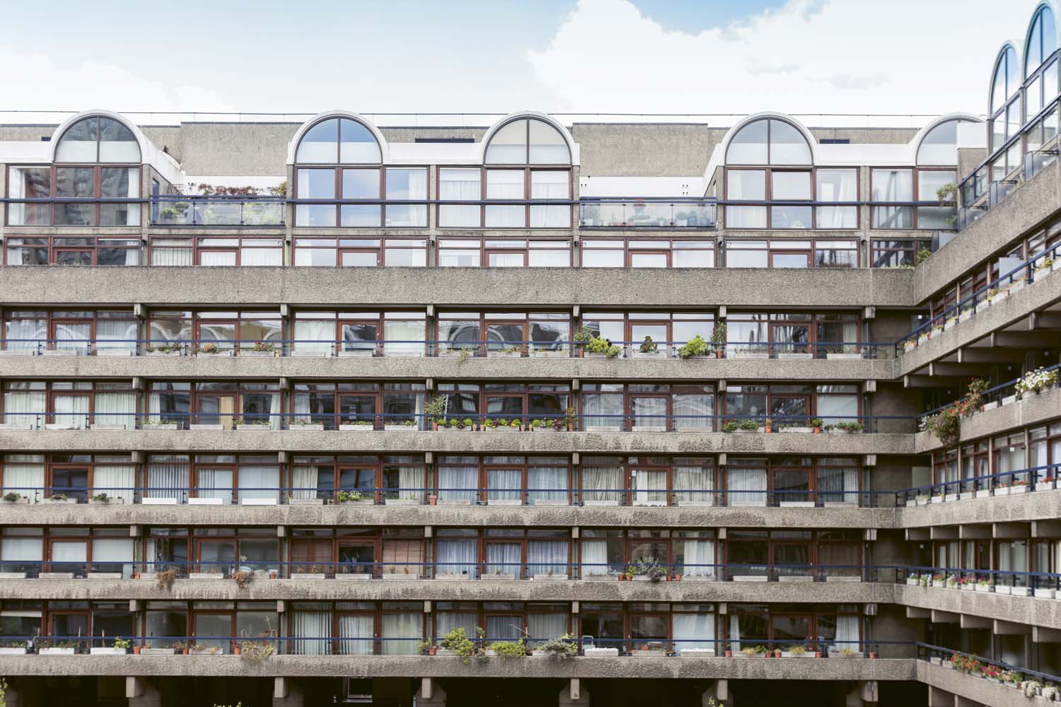 Anton Rodriguez, Barbican Residents by Hoxton Mini Press