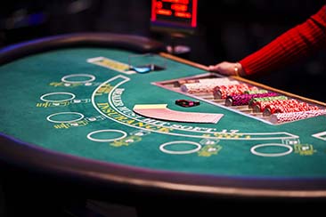 Play UK Live Online Casino Games for Real Money