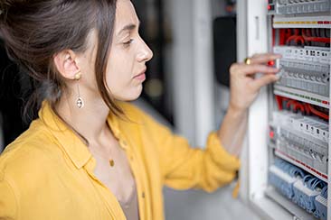 Circuit Breakers in Modern Electrical Safety