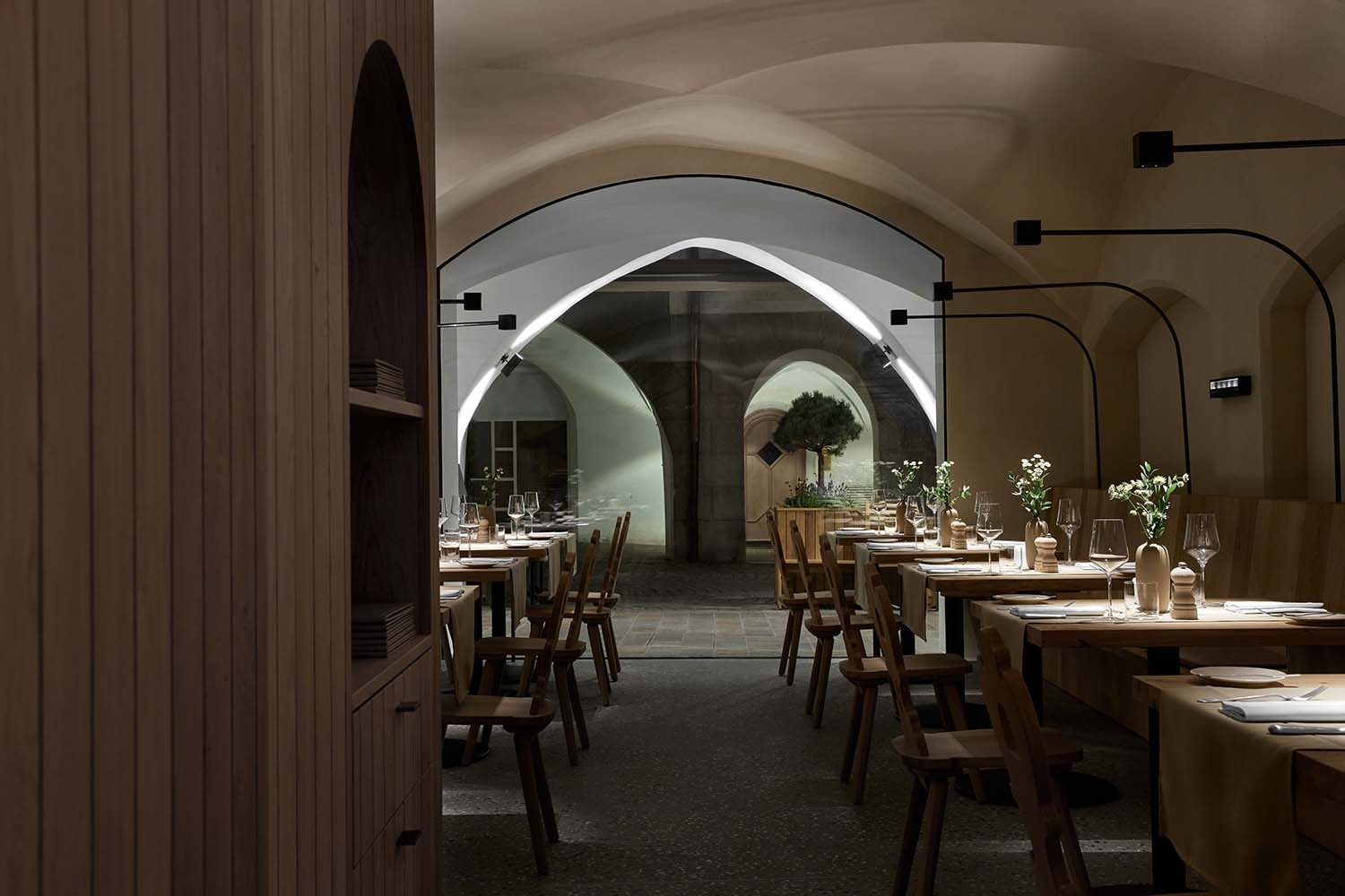 Fink Brixen Italy Restaurant & Suites Hotel, The Aficionados