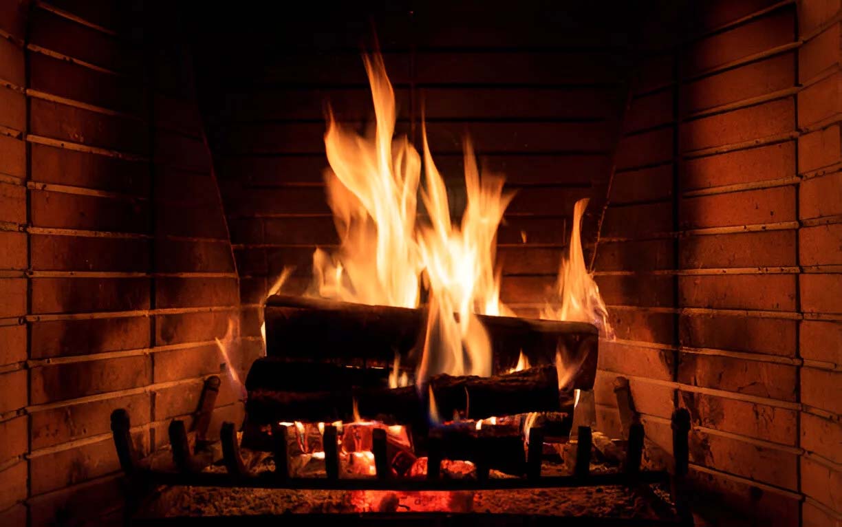 Heat Logs: Efficient and Eco-Friendly Heating Solutions