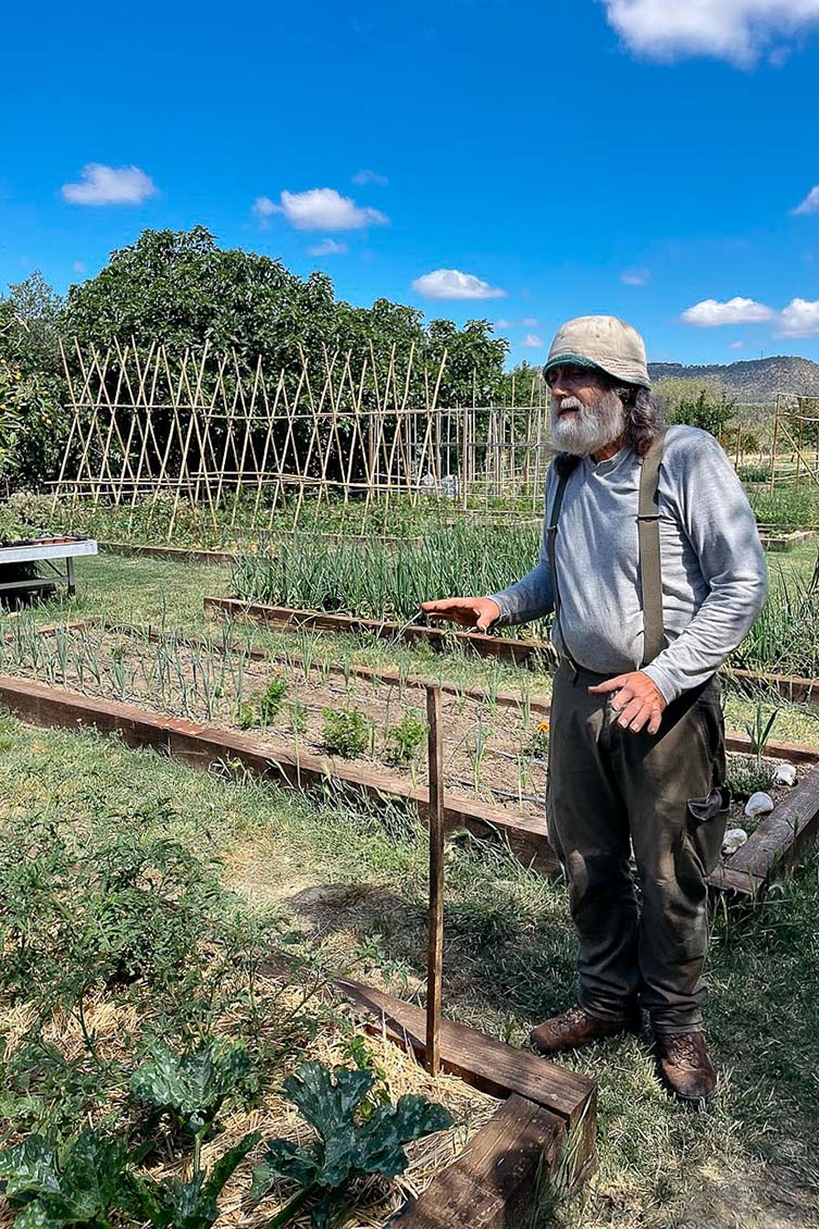 Esteve Simón and his dispensa