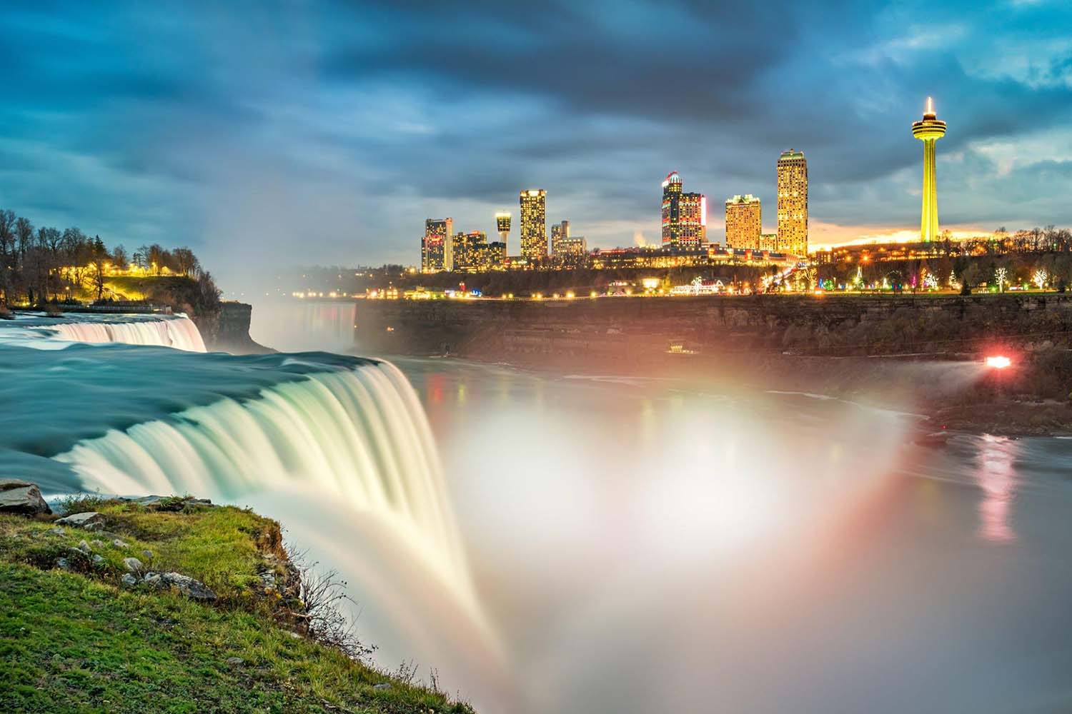 Atraksi Populer di dan Sekitar Air Terjun Niagara