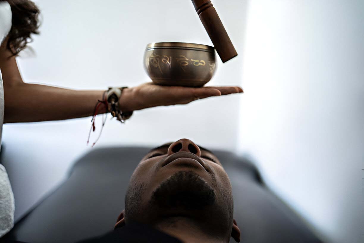 How Reiki Helps Relieve Stress and Promote Relaxation