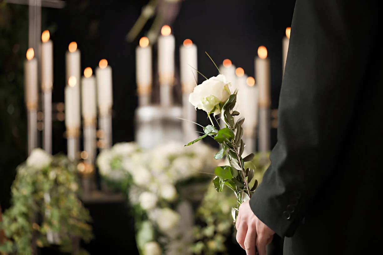 Dealing With Loss: 6 Steps for Planning a Funeral